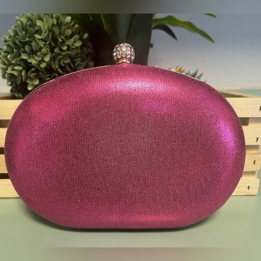 Ramla Pink/Gold Crystal Clutch with removable strap and handle - Picture 4 of 10